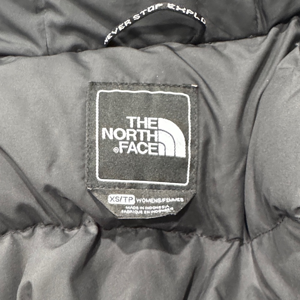 The North Face Women's Dark Gray Fur Hooded Snow Jacket - Picture 2 of 5
